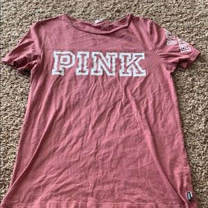 VS pink T-shirt sz M